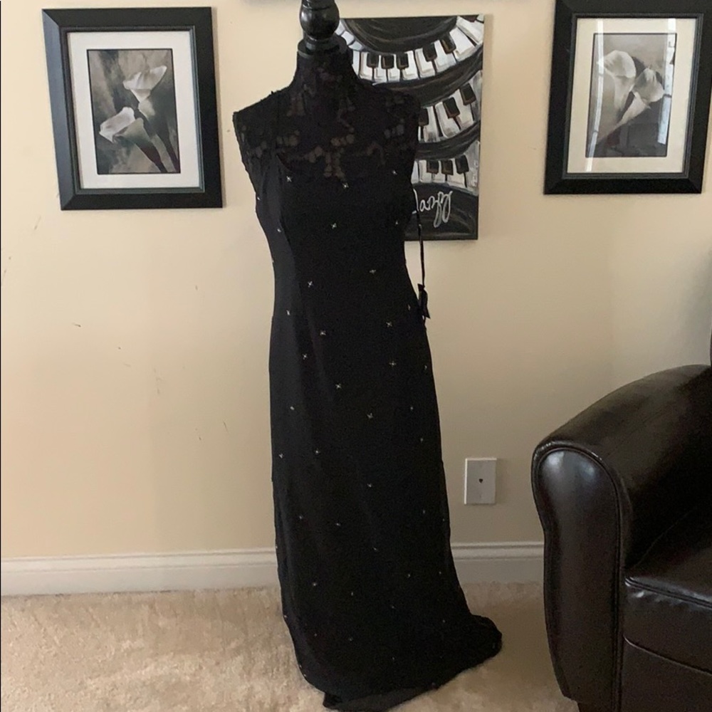 🛑 SOLD … 💜 FIRM ... Black Formal Dress